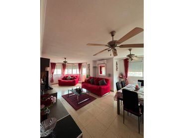Appartamento con piscina in vendita a Calle 9 De Octubre