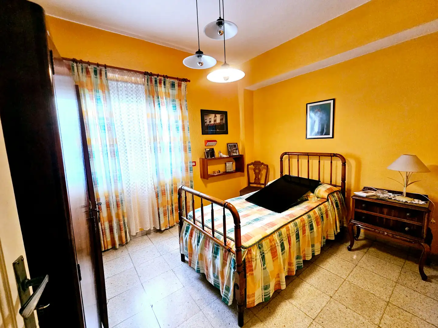 Casa adosada en venda a Calle Hermano Apolinar, Centro