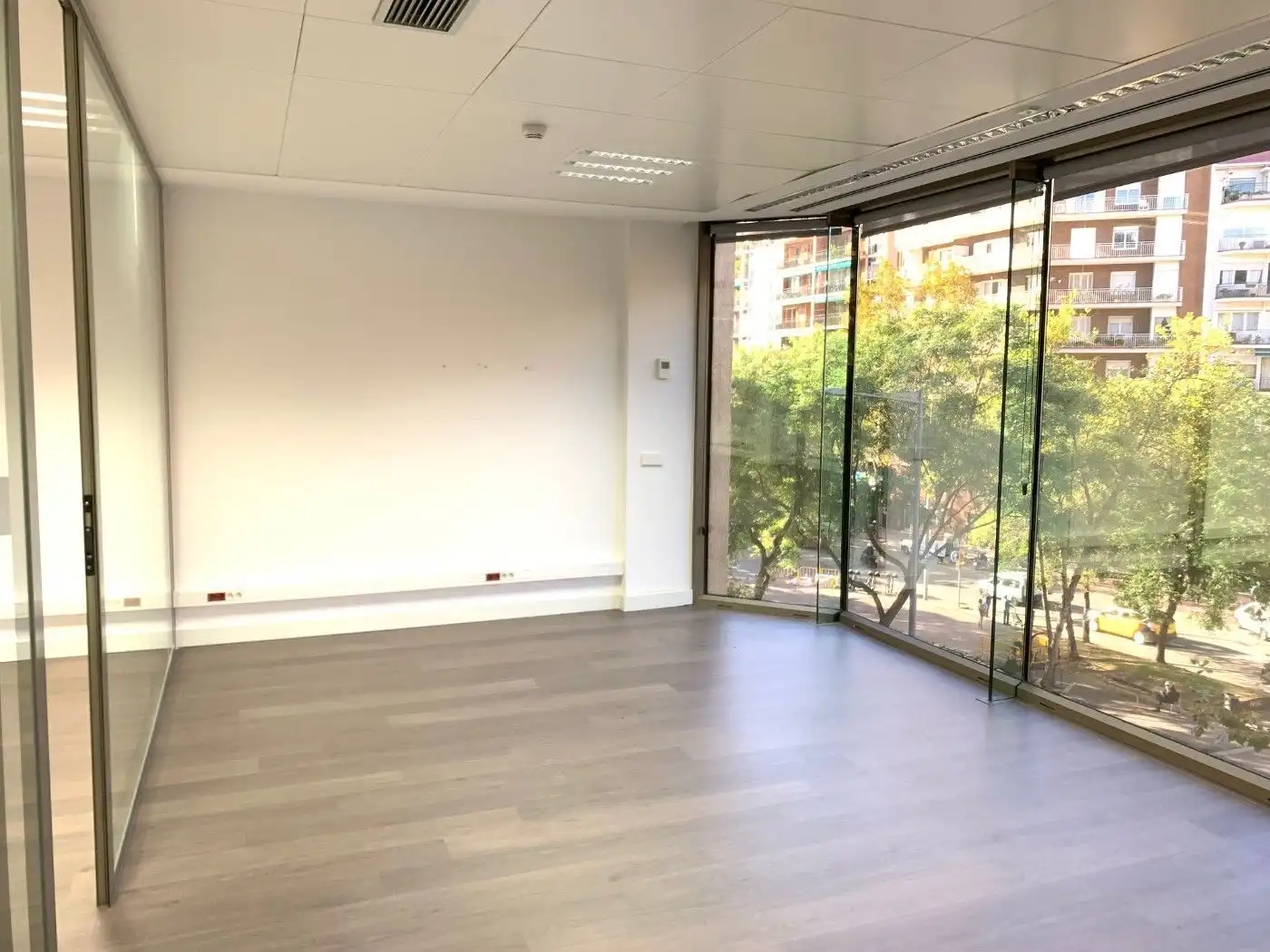 Oficina de alquiler en N/A, Sants