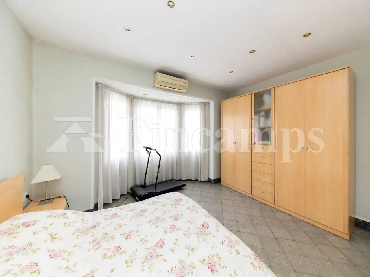 Habitación de Casa o chalet en venta en Sabadell con Aire acondicionado, Calefacción y Jardín privado