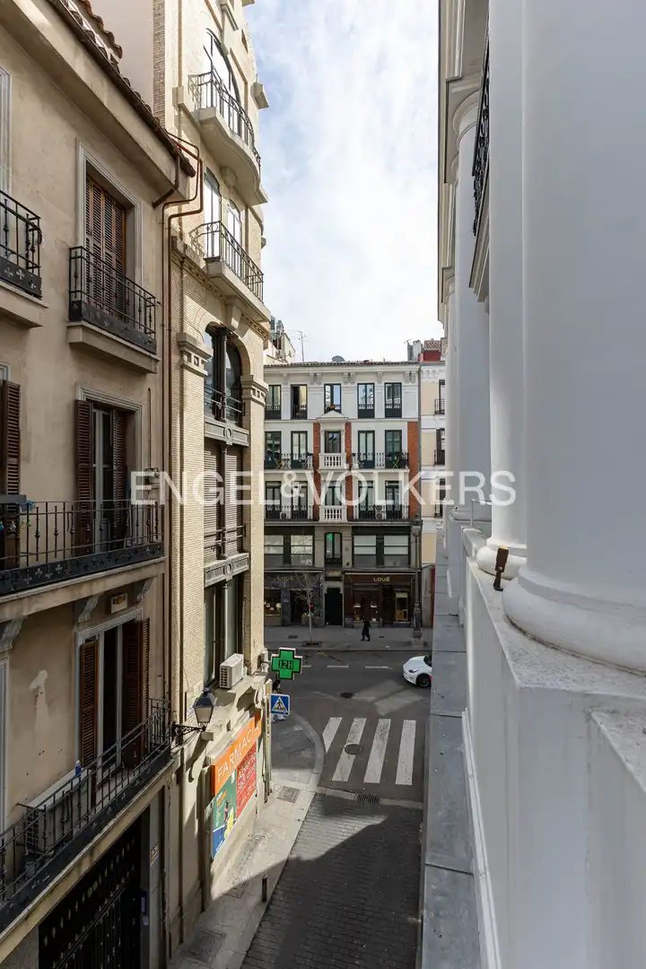 Exterior view of Flat for rent in Madrid  with Air Conditioner, Heating and Swimming Pool