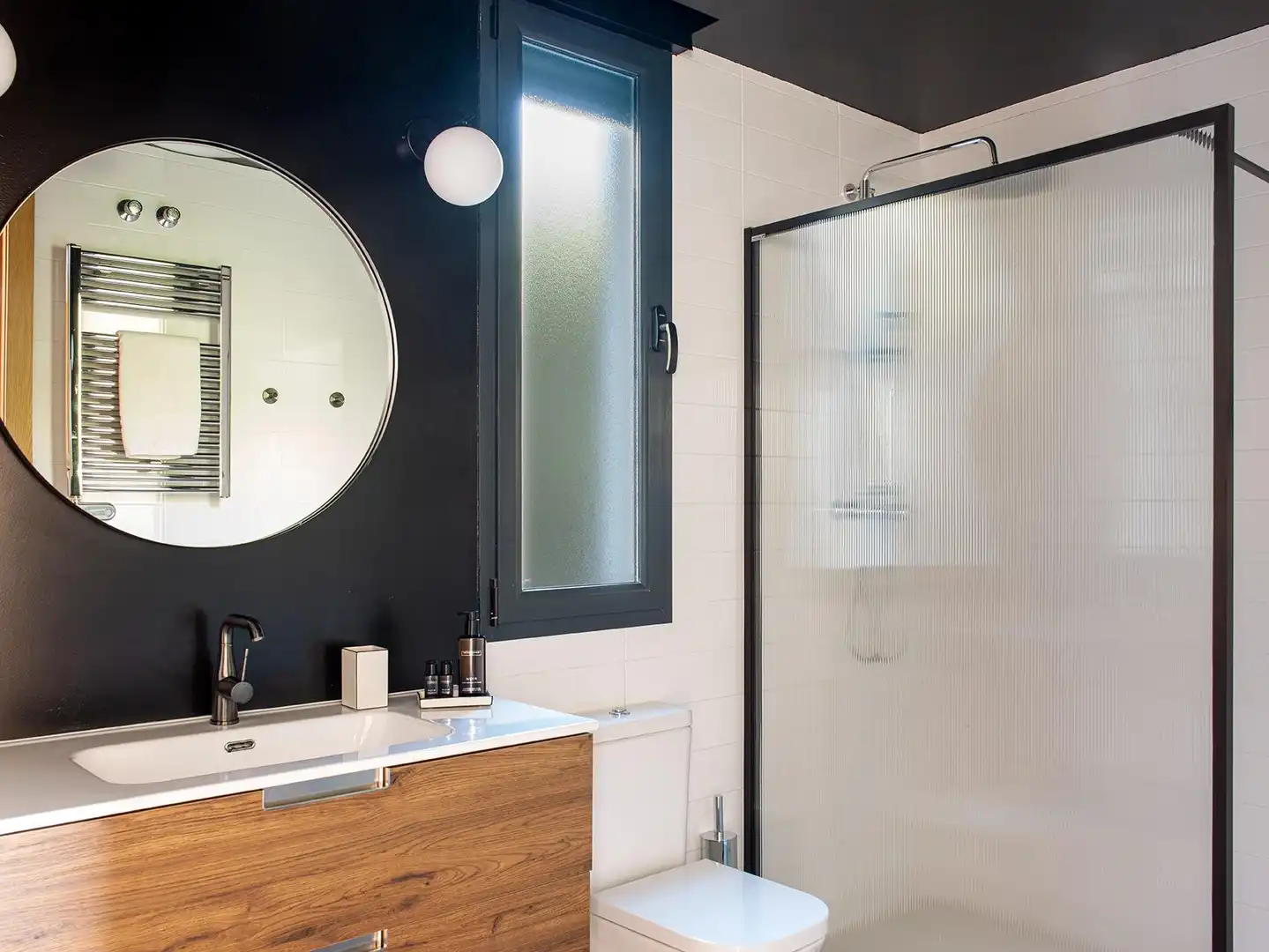 Bathroom of Houses for sale in Calpe / Calp  with Air Conditioner, Heating and Private garden