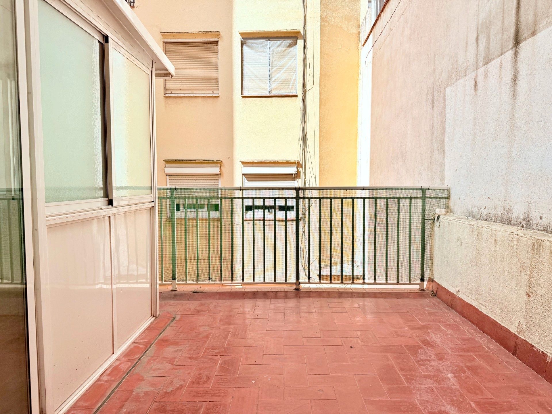Terrassa de Planta baixa en venda en Sant Feliu de Llobregat amb Calefacció, Parquet i Terrassa