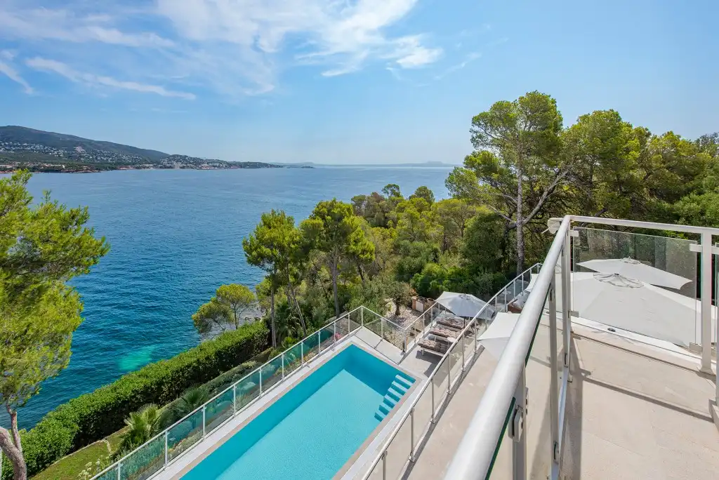 Swimming pool of Houses for sale in Calvià  with Air Conditioner, Private garden and Terrace