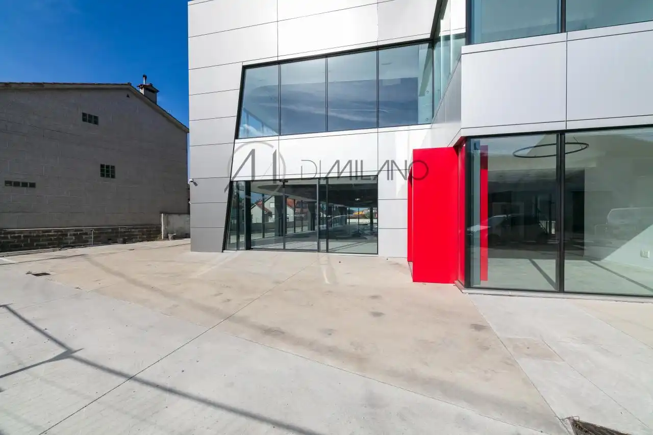 Exterior view of Industrial buildings for rent in Vigo 