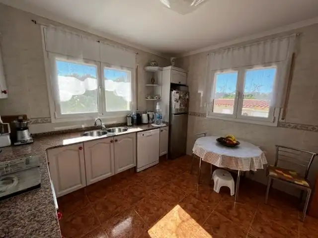 Detached house with pool for sale in del Centre, imagen 41