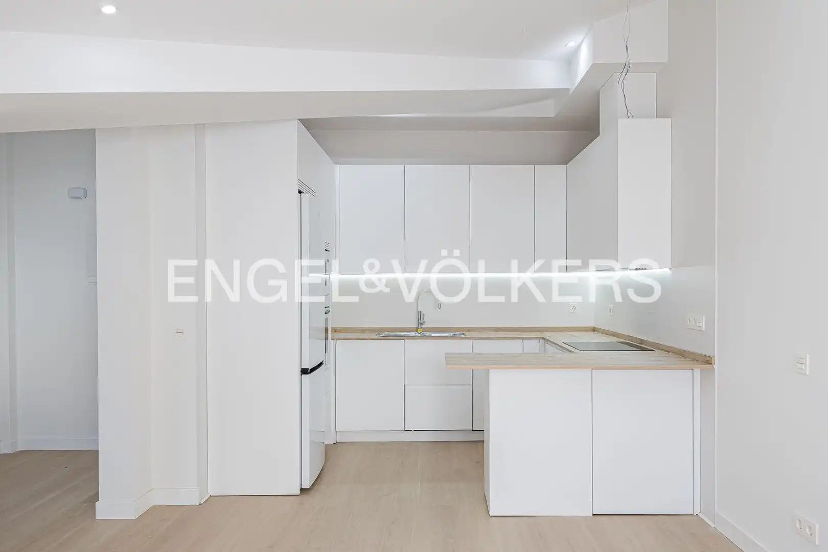 Kitchen of Attic for rent in Madrid  with Heating and Terrace