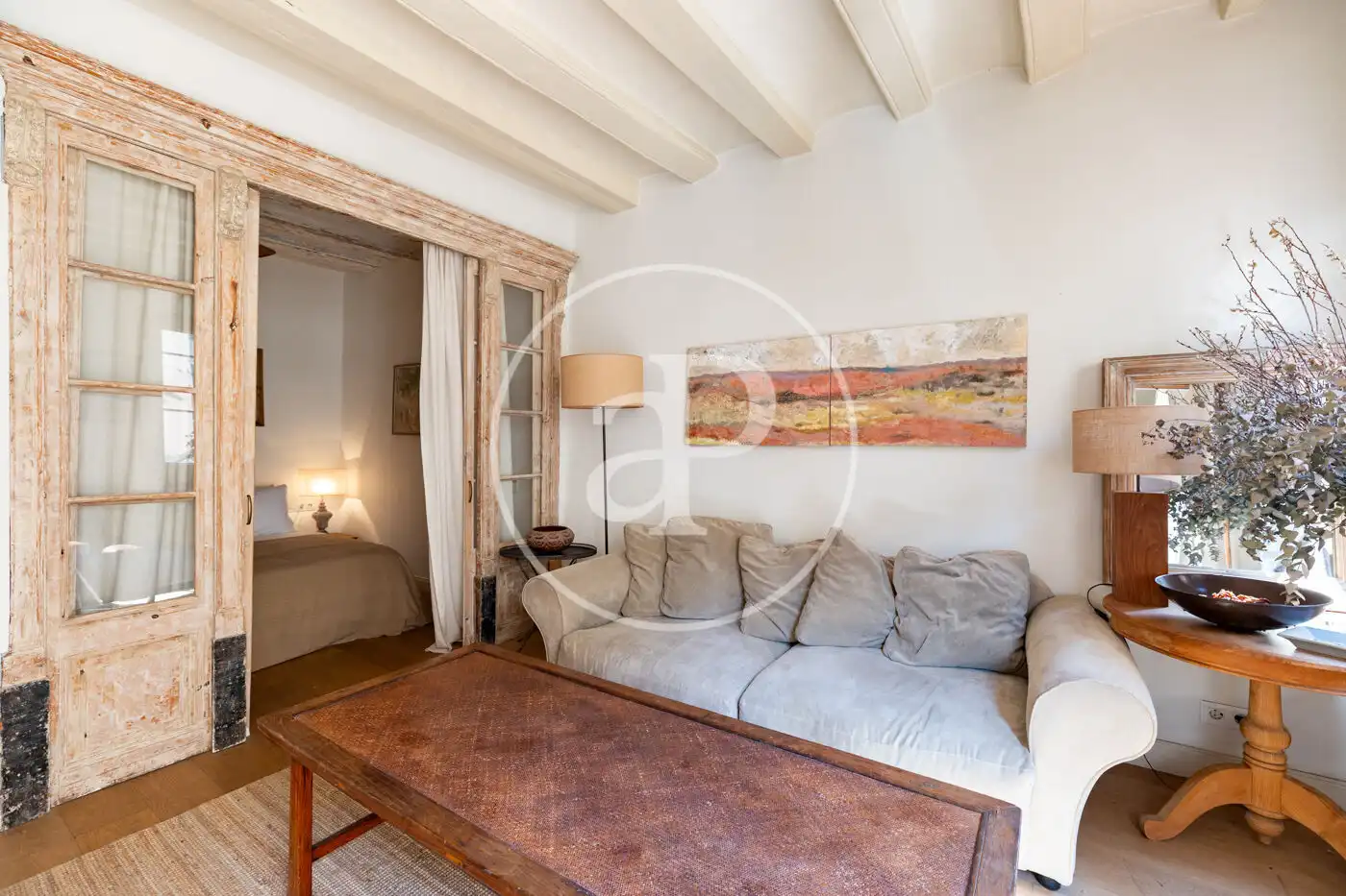 Living room of Flat for sale in Barcelona  with Heating, Furnished and Balcony
