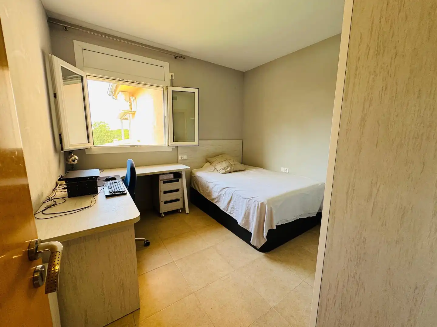 Bedroom of Houses for sale in Caldes de Malavella  with Air Conditioner, Terrace and Swimming Pool