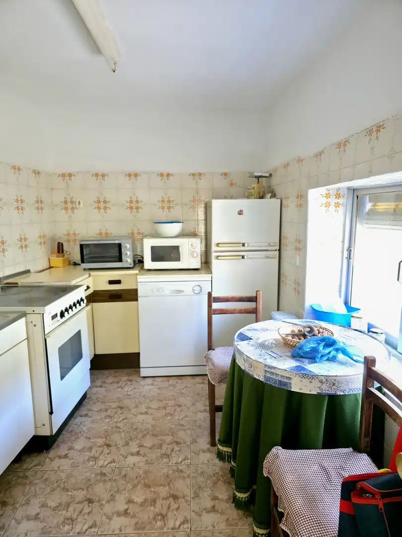 Cuina de Casa o xalet en venda en Herrera de Pisuerga amb Calefacció, Parquet i Traster