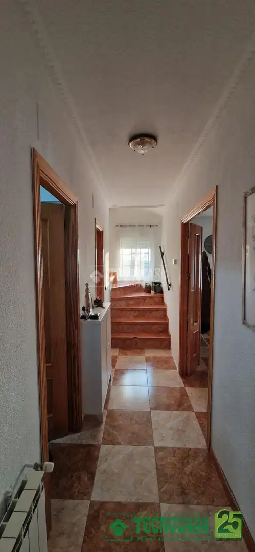 Casa adosada en venta en Puebla de Almenara con Calefacción y Amueblado