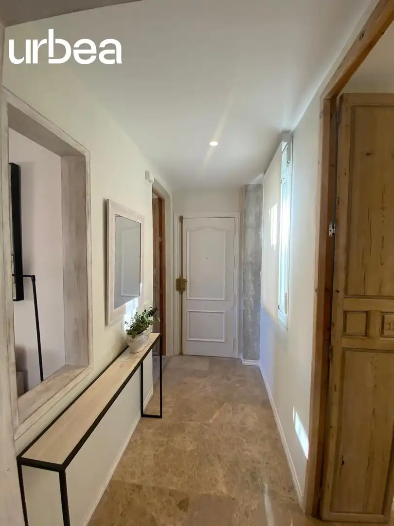 Ático de alquiler en Málaga con Terraza, Amueblado y Balcón