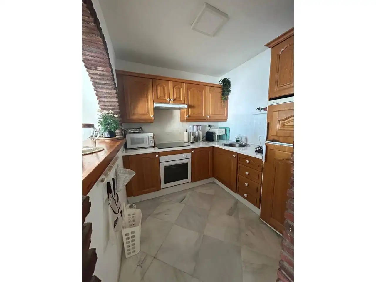 Cocina de Apartamento de alquiler en Benalmádena con Aire acondicionado, Calefacción y Terraza