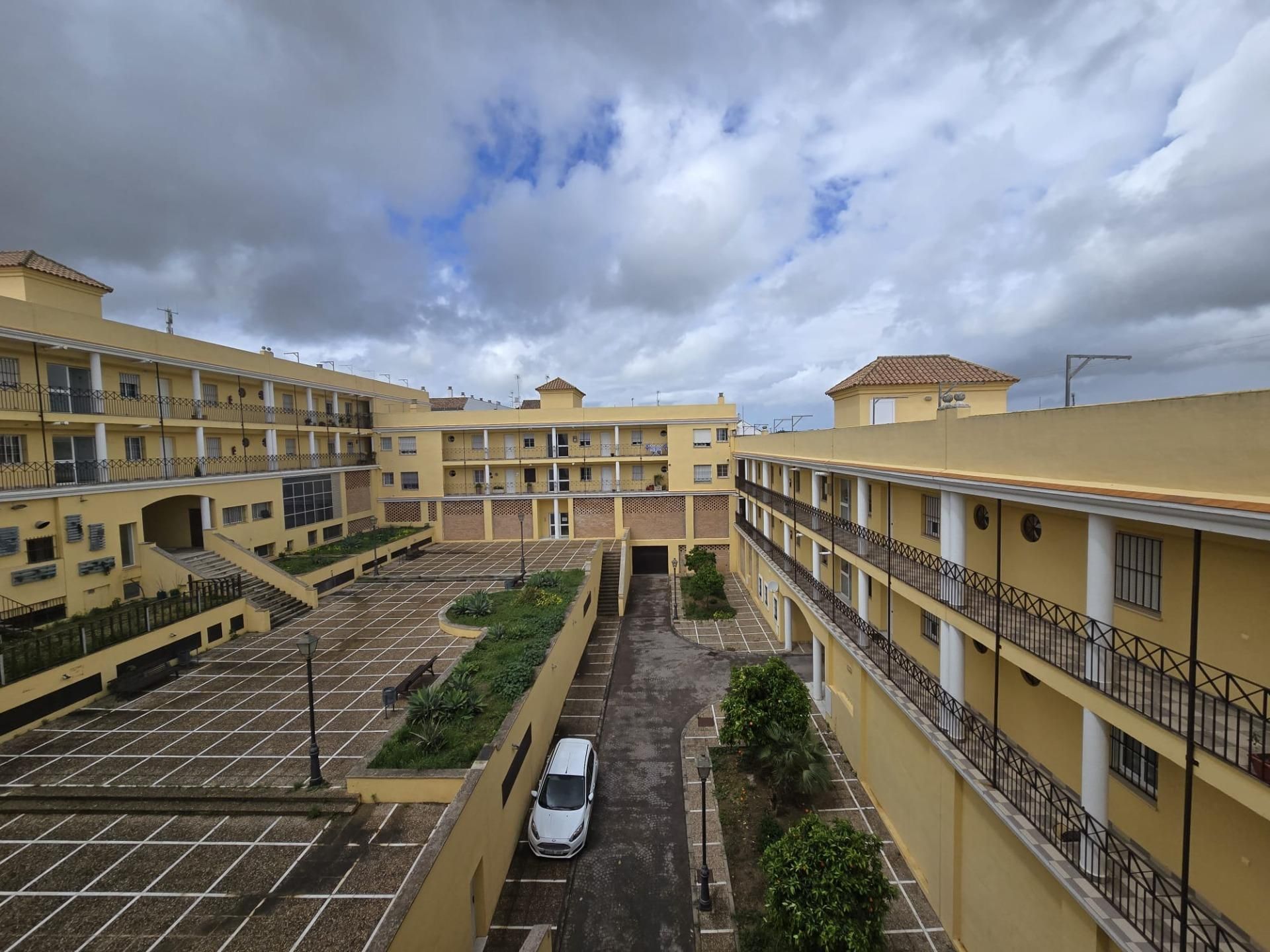 Exterior view of Flat for sale in Benalup-Casas Viejas  with Terrace