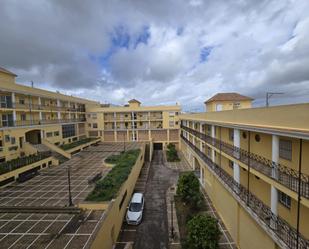 Vista exterior de Pis en venda en Benalup-Casas Viejas amb Terrassa