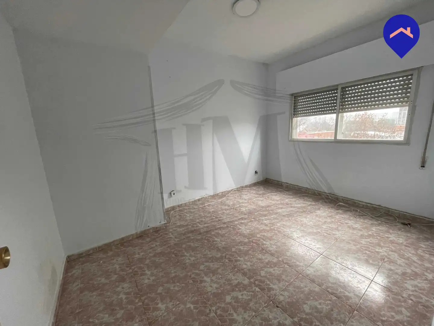 Habitación de Piso en venta en Madrid con Calefacción, Terraza y Balcón