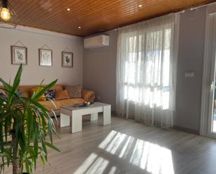 Living room of Flat for sale in Verín  with Air Conditioner, Heating and Terrace