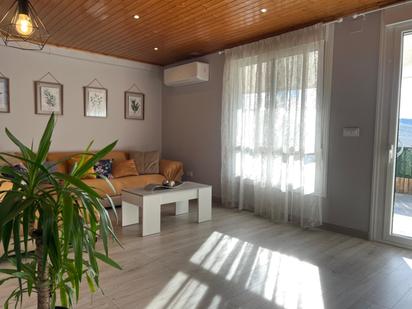 Living room of Flat for sale in Verín  with Air Conditioner, Heating and Terrace