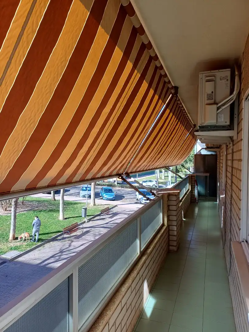 Vista exterior de Pis en venda en Ciudad Real amb Aire condicionat, Calefacció i Parquet