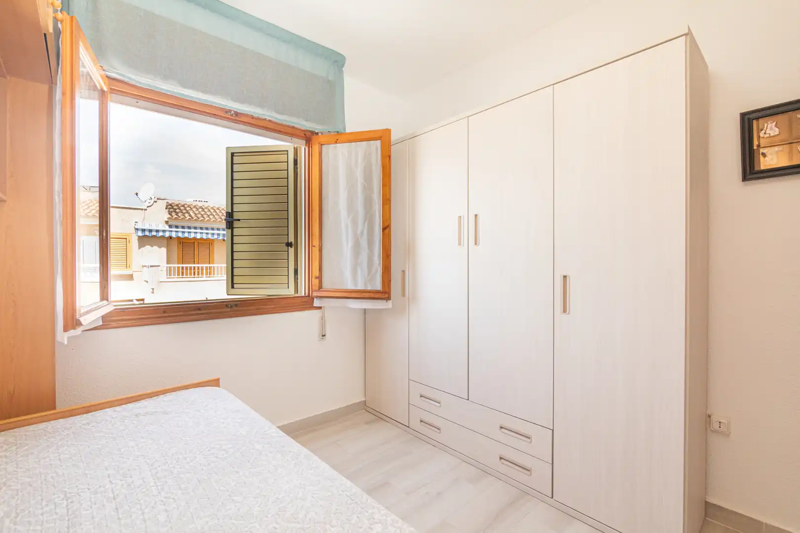 Habitación de Casa adosada en venta en Santa Pola con Aire acondicionado, Terraza y Amueblado