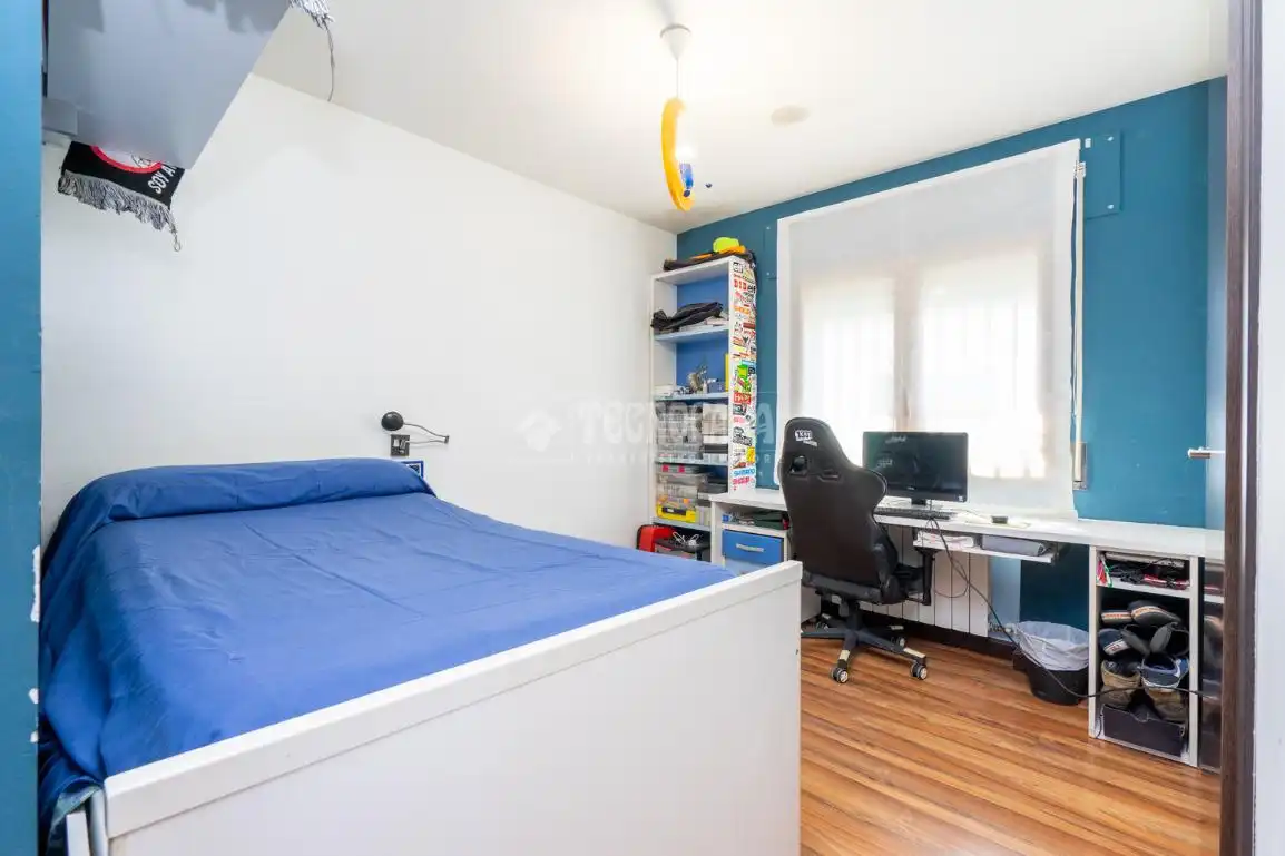 Bedroom of Detached homes for sale in Manzanares El Real  with Heating, Private garden and Terrace