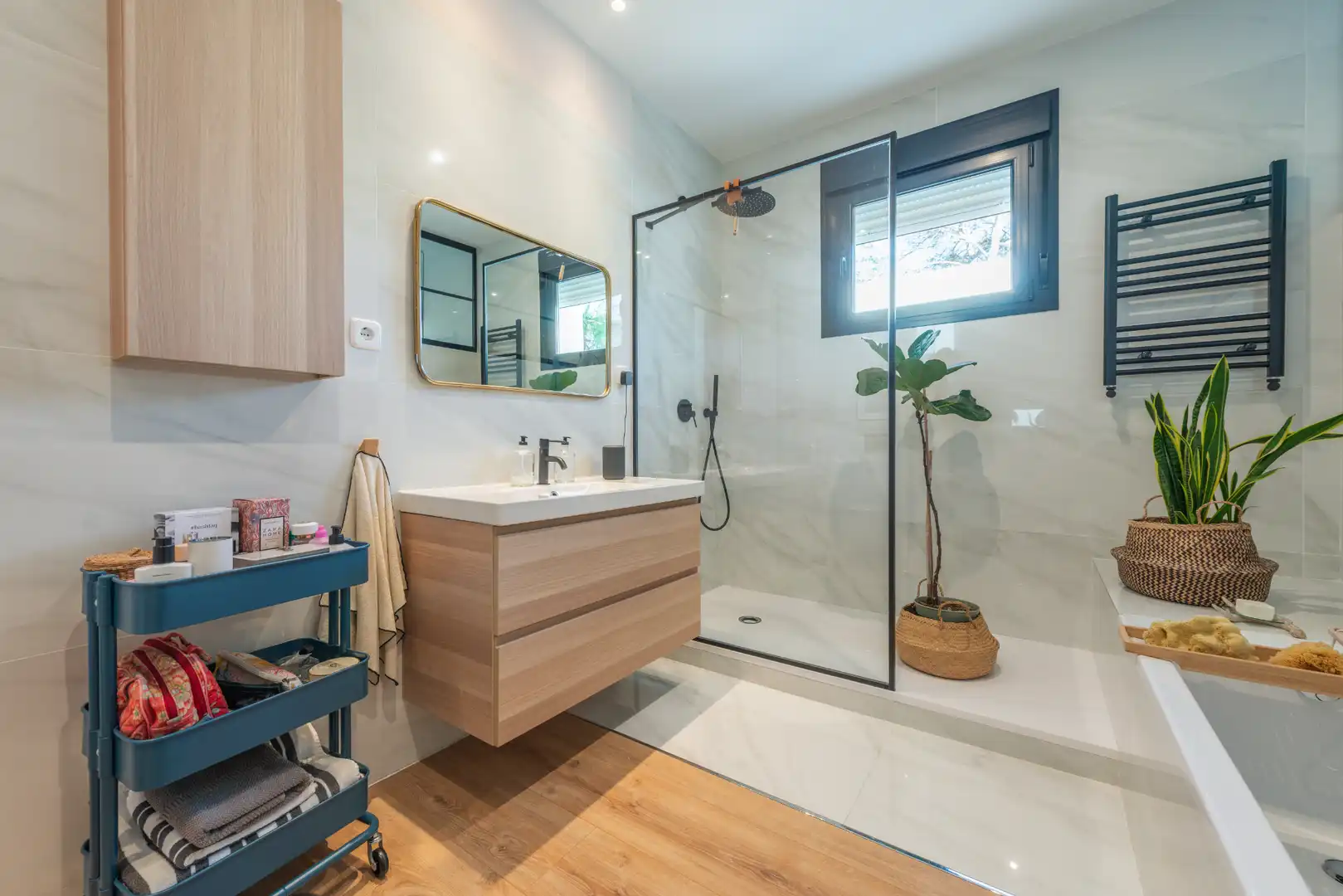 Baño de Casa o chalet en venta en Pozuelo de Alarcón con Aire acondicionado, Calefacción y Jardín privado