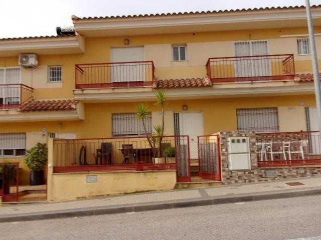 Vista exterior de Dúplex en venta en Totana