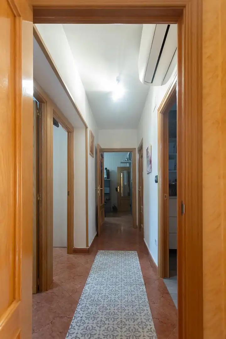 Wohnung zum Verkauf in Alcalá de Henares mit Klimaanlage, Heizung und Terrasse