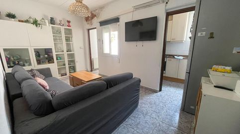 Foto 3 de Casa adosada en venta en Poble Nou, Terrassa