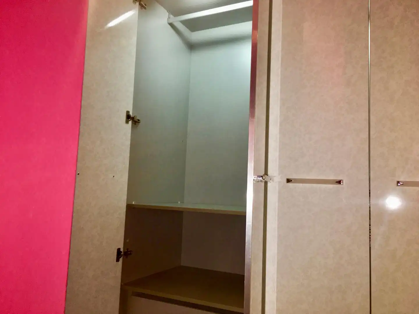 Dormitori de Pis de lloguer en Puertollano amb Aire condicionat, Calefacció i Terrassa