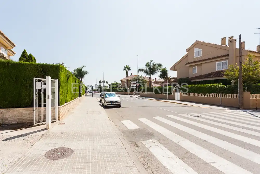 Außenansicht von Wohnungen zum Verkauf in Canet d'En Berenguer mit Heizung, Privatgarten und Terrasse