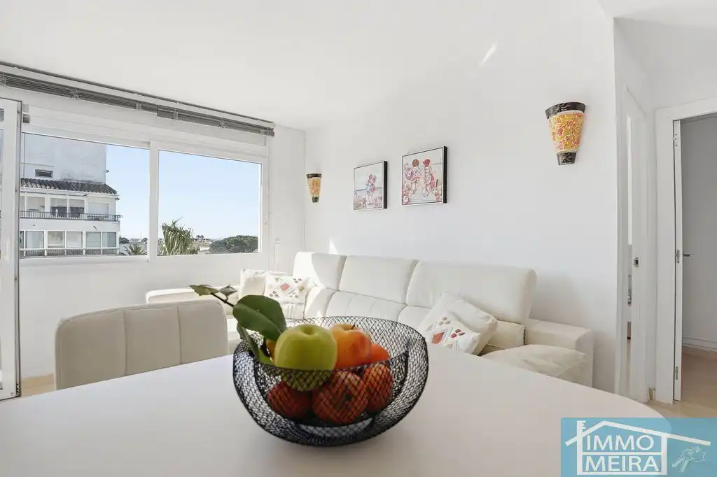 Sala de estar de Apartamento en venta en Roses con Aire acondicionado, Calefacción y Terraza