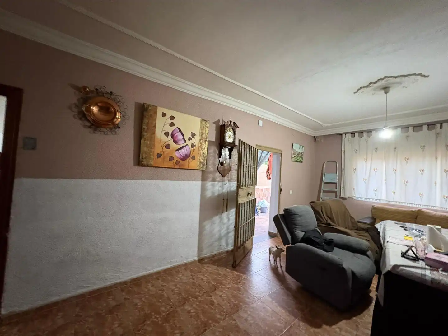 Sala d'estar de Casa o xalet en venda en Periurbano Oeste - Sierra