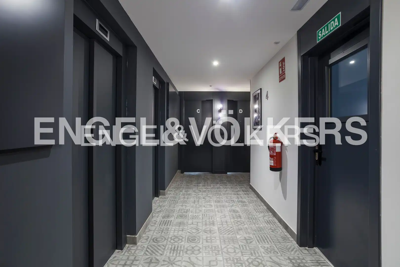 Piso de alquiler en Madrid con Aire acondicionado, Calefacción y Jardín privado