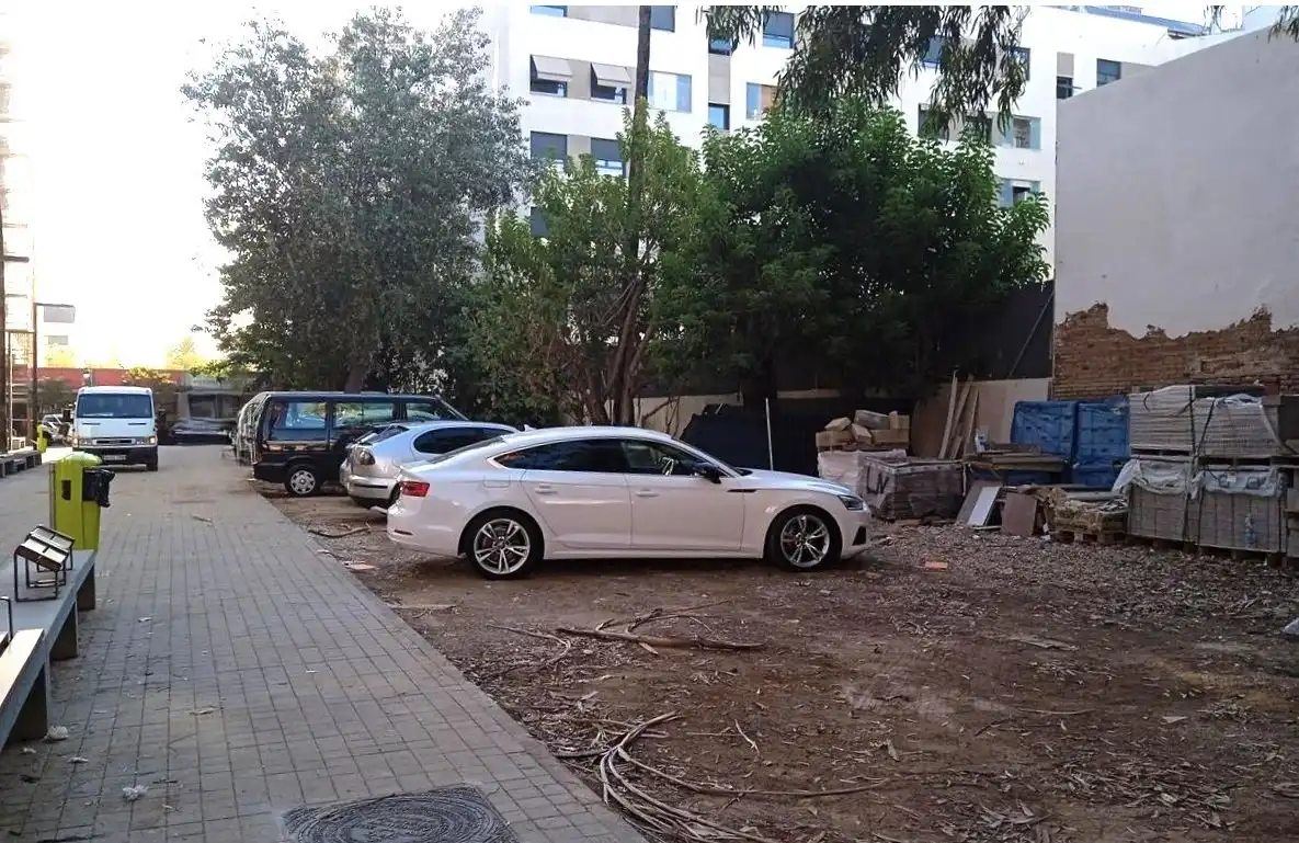 Terreno residencial en venta en Carrer del Pare Antón Martín 12, imagen 4