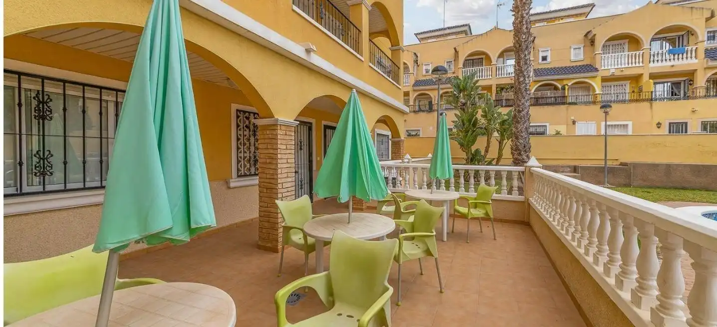 Appartement compact avec terrasse à louer à Calle SURINAN 4, imagen 3