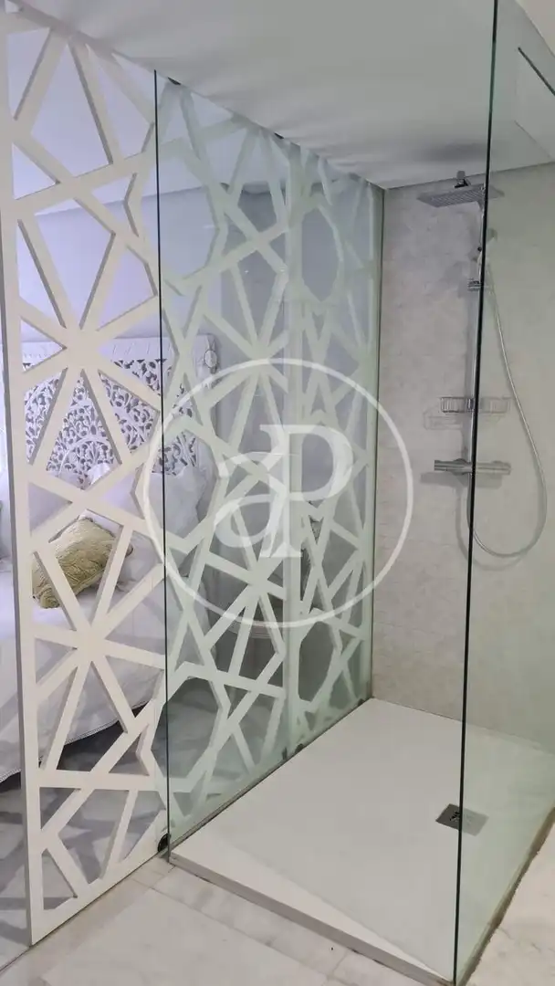 Baño de Piso de alquiler en Valencia con Aire acondicionado, Calefacción y Terraza
