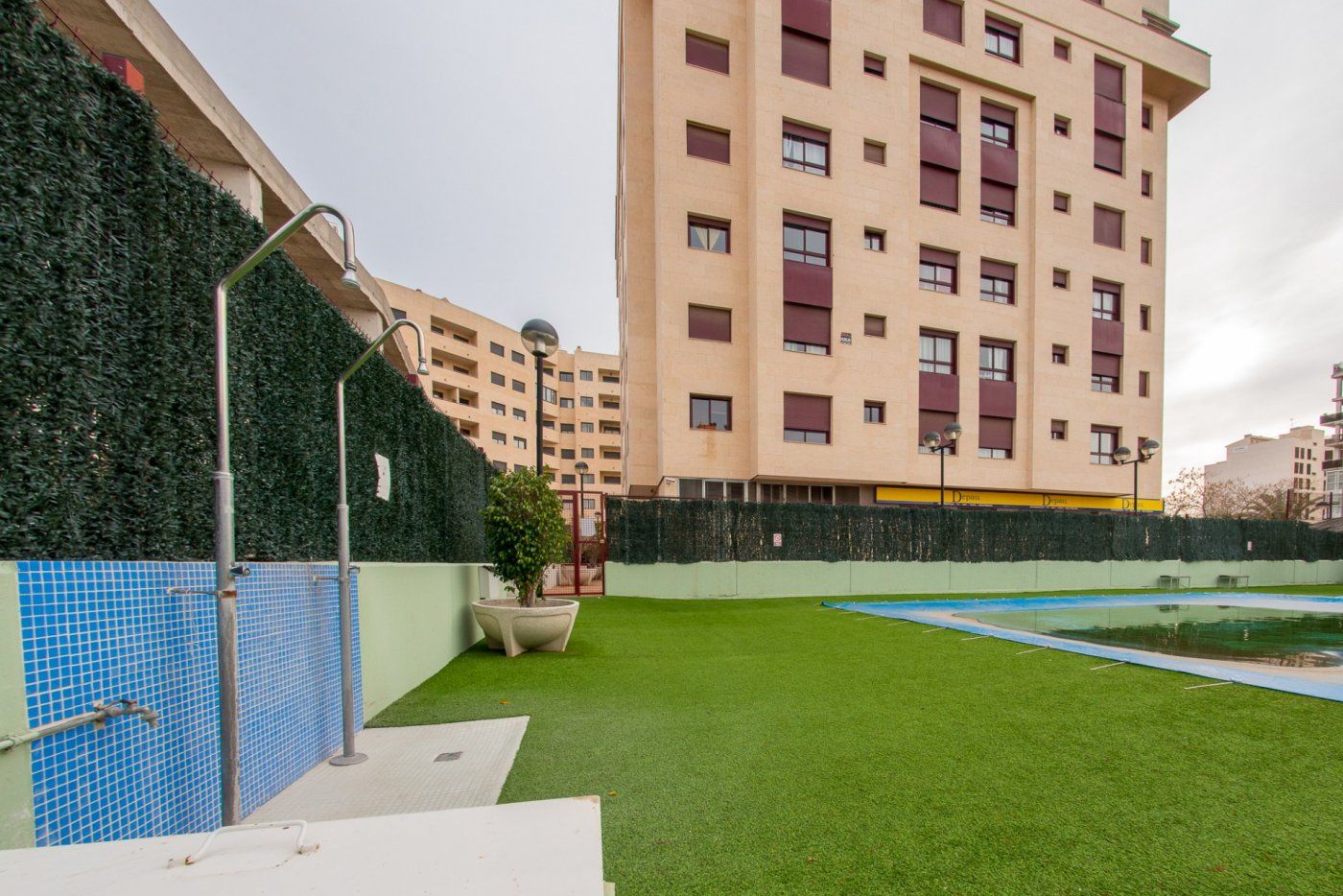 Piscina de Apartament de lloguer en  Murcia Capital amb Aire condicionat, Calefacció i Traster