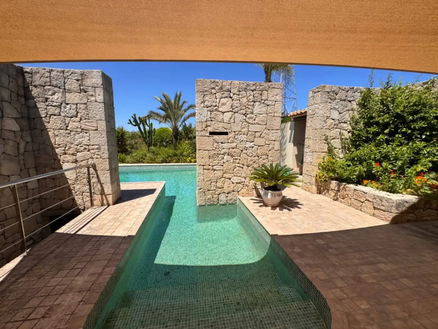 Piscina de Finca rústica en venta en Benissa con Aire acondicionado, Calefacción y Jardín privado