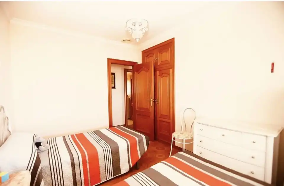 Detached house with garden for sale in El Puerto, imagen 7