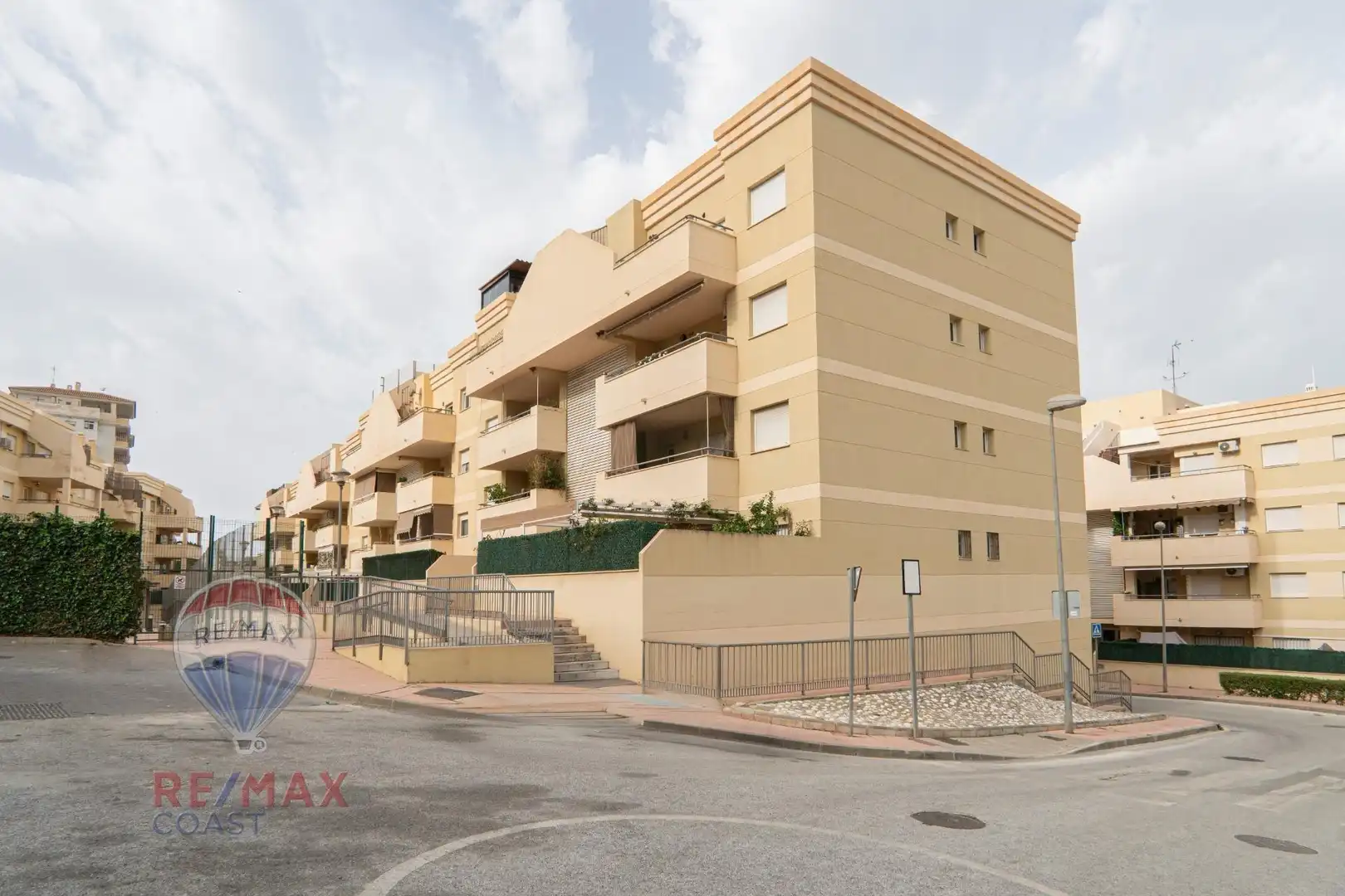 Exterior view of Attic for rent in Torrox  with Air Conditioner, Private garden and Terrace