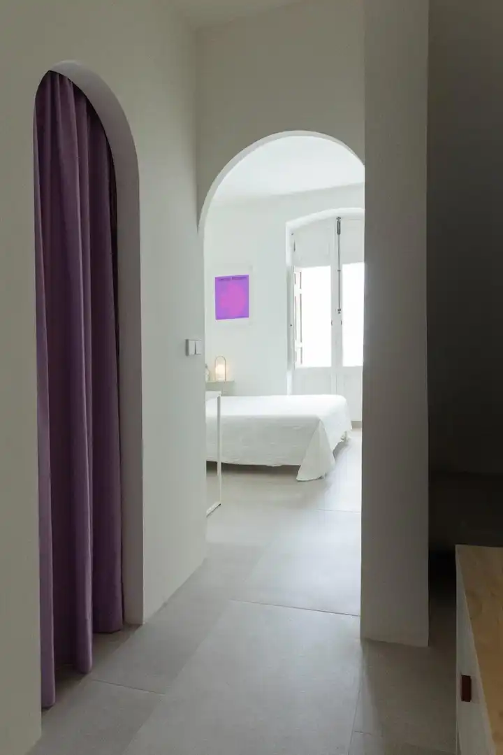 Bedroom of Flat for share in Moncada  with Air Conditioner, Heating and Furnished
