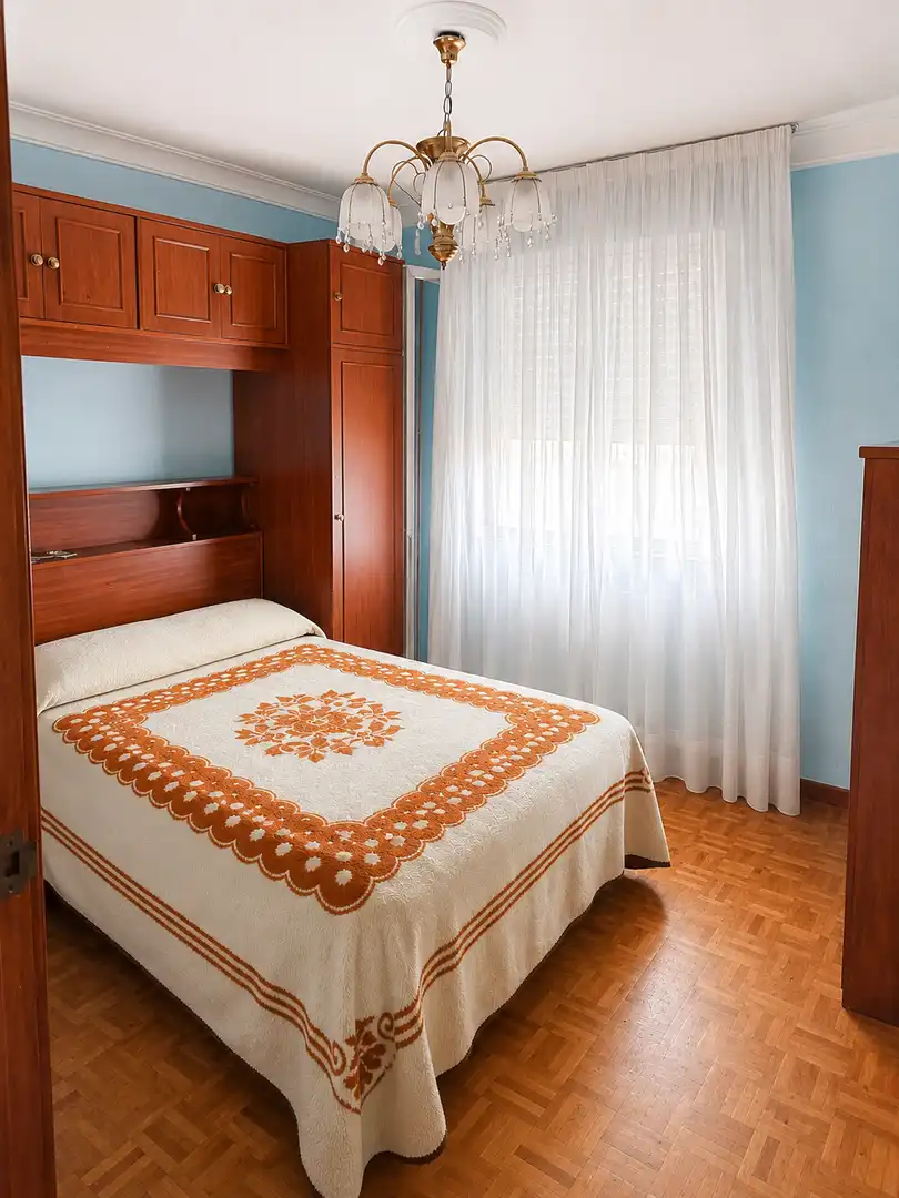 Bedroom of Flat for sale in Portugalete  with Heating