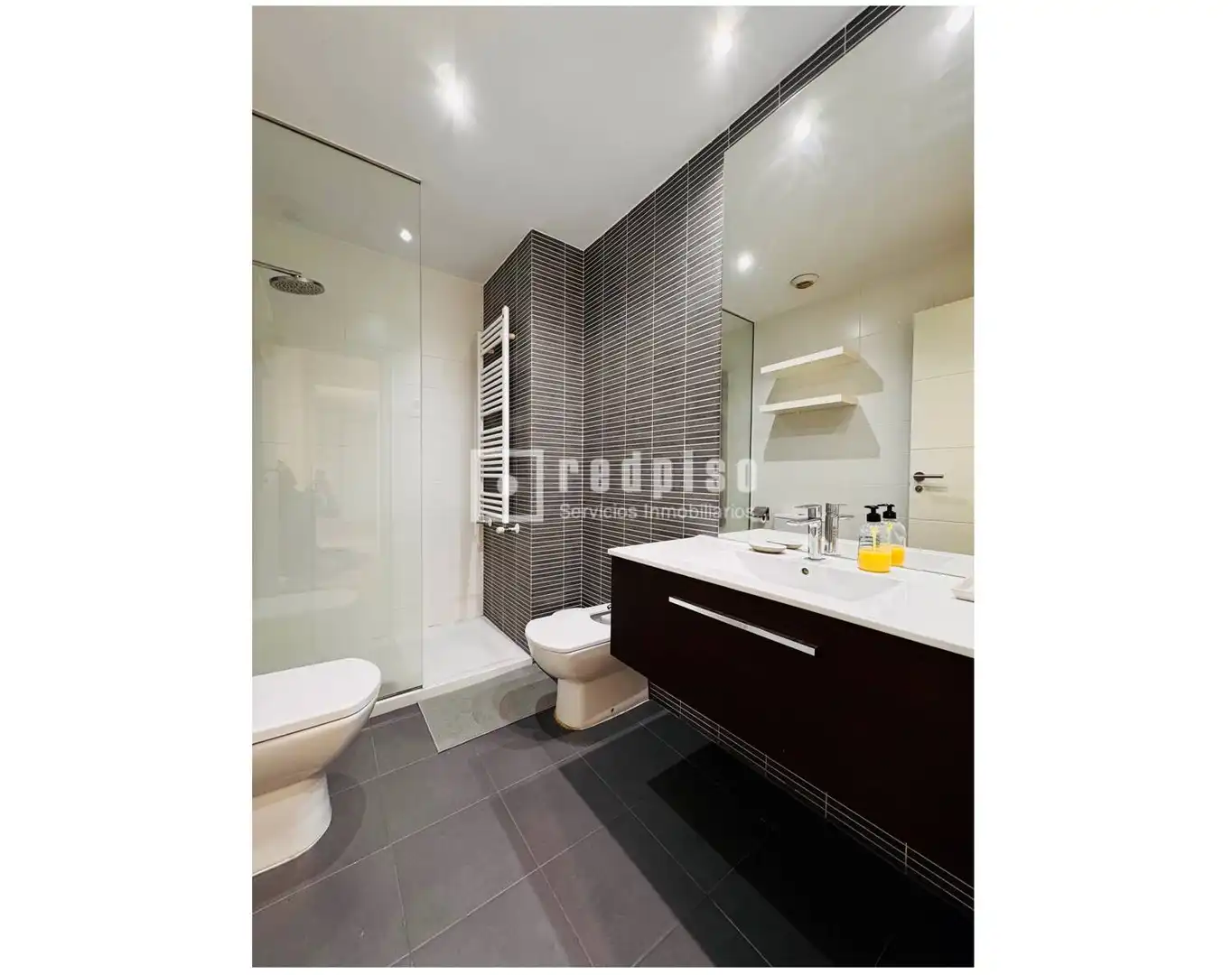 Bathroom of Attic for rent in Getafe  with Air Conditioner, Heating and Private garden
