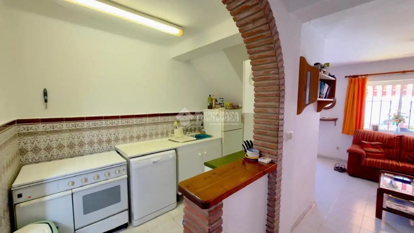 Cocina de Casa adosada en venta en Los Barrios con Aire acondicionado, Calefacción y Balcón