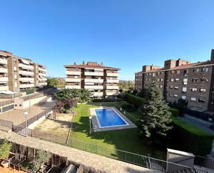 Piscina de Dúplex en venda en Sabadell amb Aire condicionat, Terrassa i Piscina