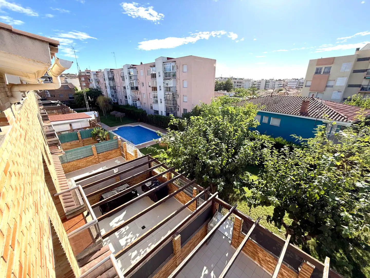 Semi-detached house with pool for sale in Carrer d'Escornalbou, imagen 44