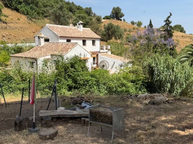 Casa-chalet en Venta en Casares pueblo