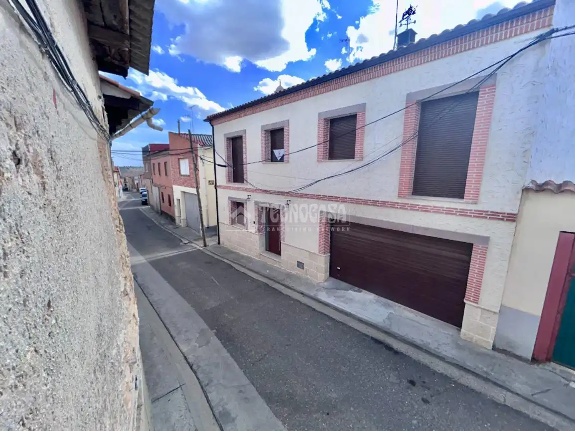 Vista exterior de Casa adosada en venta en Ciguñuela con Jardín privado y Balcón