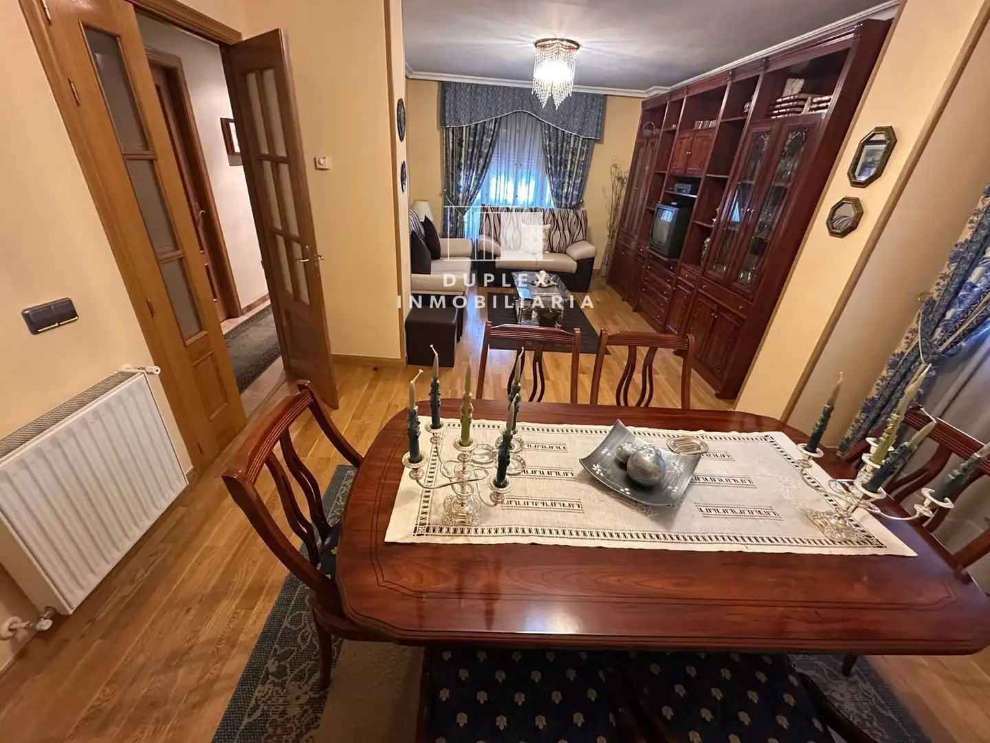 Comedor de Casa adosada en venta en Cuenca con Calefacción, Terraza y Amueblado